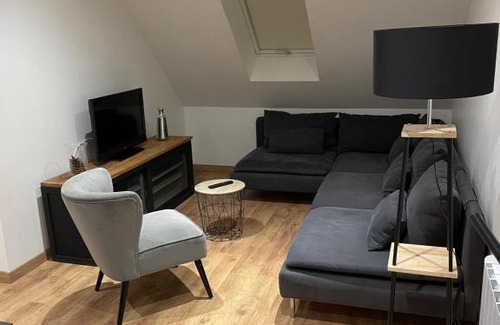 Parigne-lʼEveque Apartment | Apparemment Parigne l’évêque