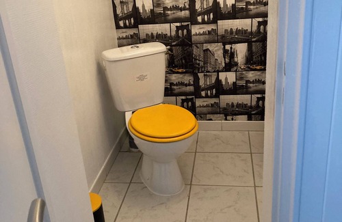 Frouard Apartment | Apparently in Frouard, 8 km from Nancy and 40 from Metz.