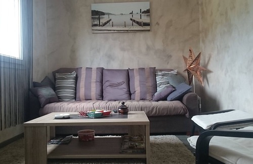 Le Pradet Apartment | Appart 4-5 pers Le Pradet Var: Holidays, village, beaches