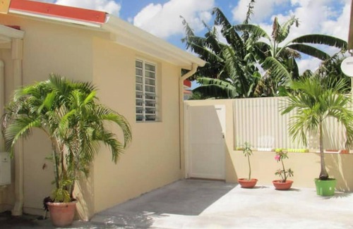 Lotissement La Serenite Apartment | Appart at 5 min from the airport, located mid-south mid-center (business trips)