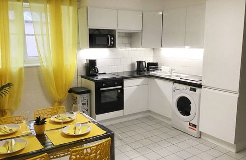 Lourdes Apartment | Appart Atena 50 m2, parking, proche Sanctuaire.