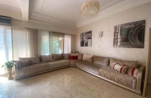Ain Chock Apartment | Appart bien équipé avec jardin privé à California