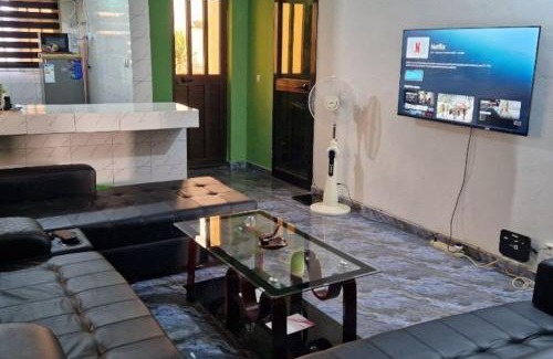 Lome Apartment | Appart Chambre Salon meublé