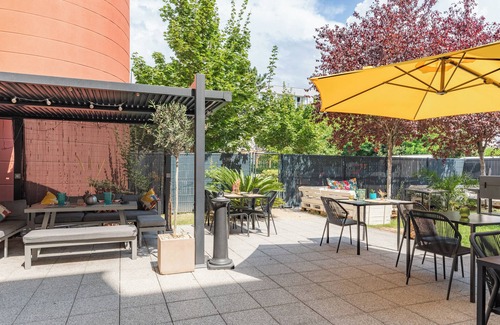 Le Blanc-Mesnil Apartment | Appart'City Confort Le Bourget-Aéroport