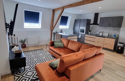 Flers-en-Escrebieux Apartment | Appart Rome Charme et Confort