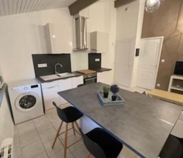 Le Vernet Apartment | Appart T2 au Vernet d'Ariège avec jardin privatif