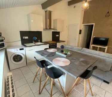 Le Vernet Apartment | Appart T2 au Vernet d'Ariège avec jardin privatif