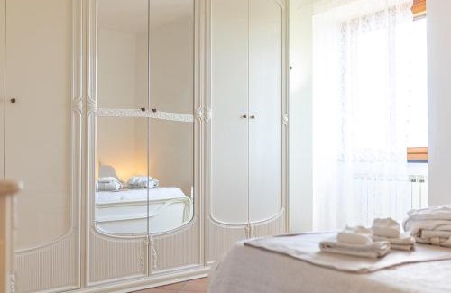 Castiglione Chiavarese House | Appartamento tra le Cinque Terre, Camogli e Portofino con scorcio mare all'orizzonte