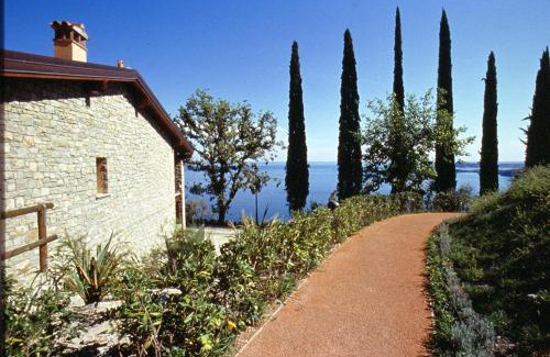 Gardone Riviera Apartment | Appartamenti Borgo
