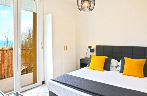 Rivazzurra Apartment | APPARTAMENTI LEONE - Vista Mare - Pet Friendly