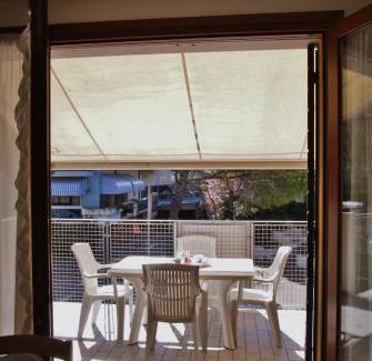 Lido di Jesolo Apartment | Appartamenti Villa Paola-Pochi passi dal mare-Zona piazza Aurora-Lido di Jesolo