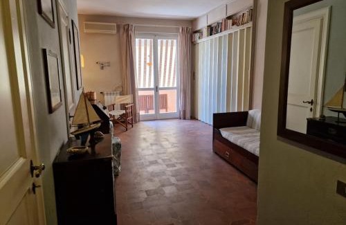 Porto Ercole Apartment | Appartamentino con balcone a Porto Ercole