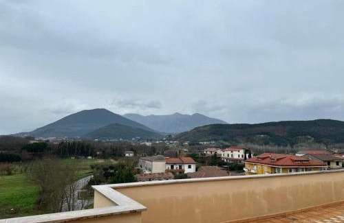 Telese Apartment | Appartamento accogliente con terrazzo panoramico