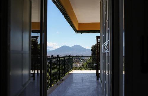 Capodimonte Apartment | Appartamento con terrazzo a Capodimonte by Wonderful Italy