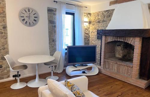 Fornovo di Taro Apartment | appartamento con vista collina Fornovo di Taro