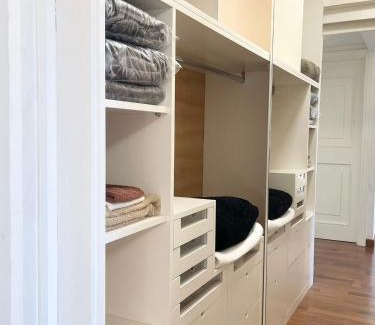 Viareggio Apartment | Appartamento fronte mare con parcheggio privato