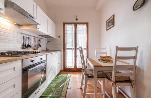 Torre delle Stelle House | Appartamento in Villa Erica