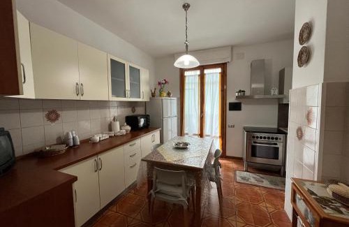 Follonica Apartment | Appartamento Incantevole a Follonica Mare- 5 posti