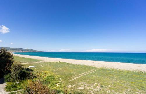Marina di Strongoli Apartment | Appartamento Fronte Mare