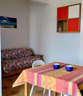 Torvaianica Apartment | Appartamento laurentum