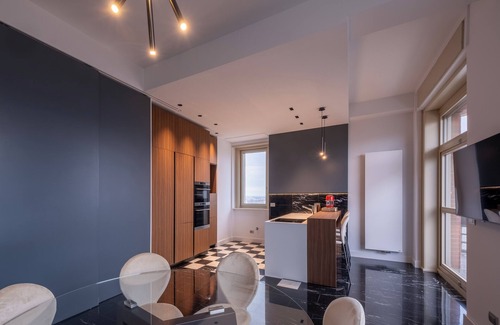 Turin Apartment | Appartamento Luxury con Balcone