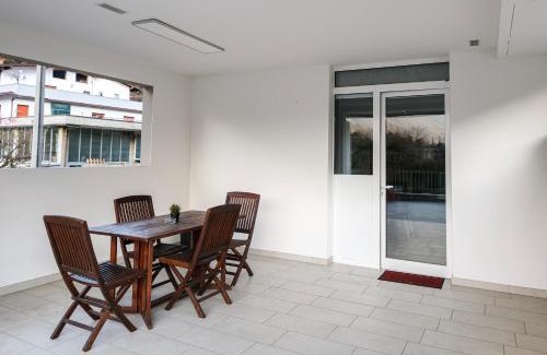 Endine Gaiano House | Appartamento Prada