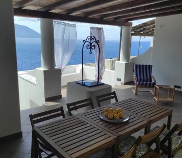 Acquacalda House | Appartamento Rocche Rosse