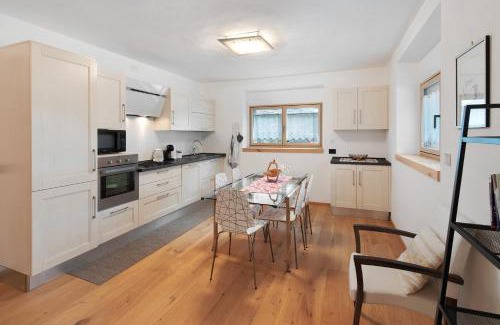 San Tomaso Agordino Apartment | Appartamento Rododendro