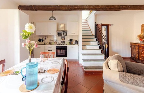 Viterbo Apartment | Appartamento Rustico & Accogliente in Centro