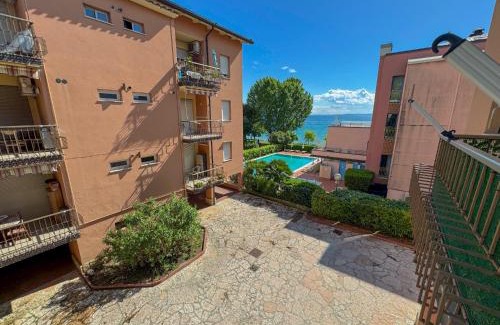 Bardolino Apartment | Appartamento sul lago con spiaggia privata