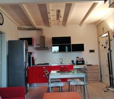 Cento Apartment | Appartamento Vivaldi!