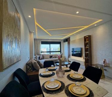 Malabata Apartment | Appartement à 2min de la mer et de la gare TGV avec piscine