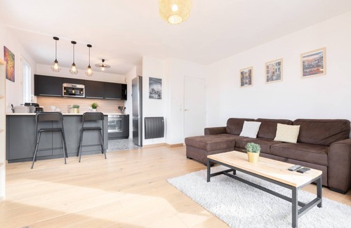 Saint-Maurice Pellevoisin Apartment | Appartement équipé proche gares + parking !