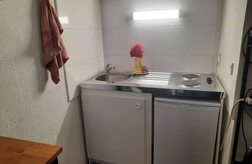 Stalingrad Apartment | Appartement 1 Chambre à Coucher Idéal