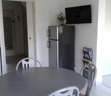 Saint-Cast-le-Guildo Apartment | Appartement 100m de la plage et des commerces