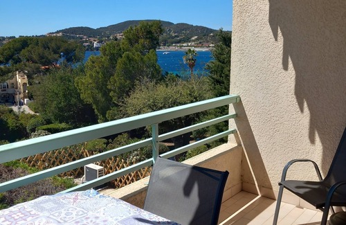 Agay Apartment | APPARTEMENT 2/4 Persons - Very nice sea view - swimming pools - parking lot