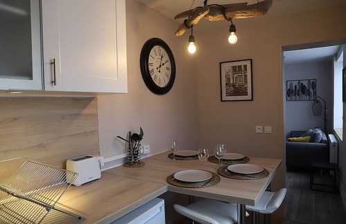 Saint-Quentin Apartment | Appartement 2 Chambres, 2 Salle de Bains, Internet Fibre, Netflix