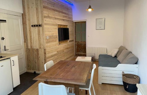 Janze Apartment | Appartement 2 pièces Classé 2 * *