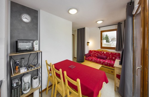 Saint-Etienne-en-Devoluy Apartment | Appartement 2 Pièces Équipées à Neuf Avec vue !