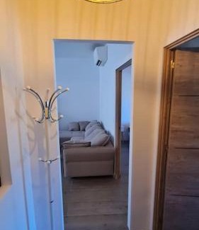 Vence Apartment | appartement 2 pièces rénové de 45 m2, à 2 pas du centre historique