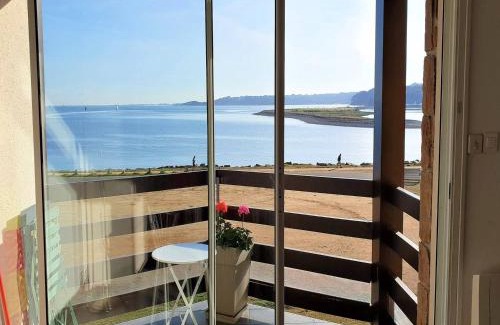 Perros-Guirec Apartment | Appartement 3 étoiles à Perros-Guirec avec parking et animaux admis - FR-1-368-75