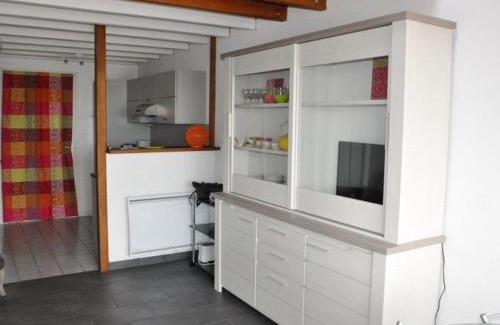 Perros-Guirec Apartment | Appartement 3 étoiles à Perros-Guirec avec parking et animaux admis - FR-1-368-75