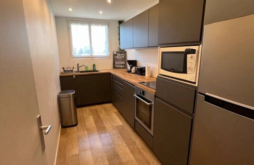 Bois-d'Arcy Apartment | Appartement 3-4 Pieces Bois D'arcy Jusqu'à 6 Personnes