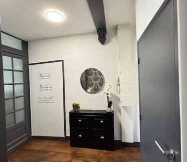 Limoges Apartment | Appartement 5 Climatisé confort moderne dans un t2 chaleureux