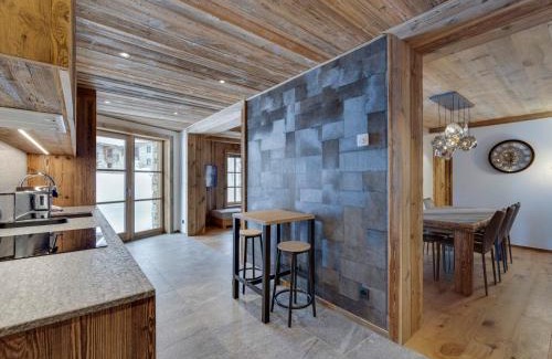 Le Fornet Apartment | Appartement 6 pers. avec terrasse près des pistes, cheminée et parking, Val d'Isère - FR-1-567-111