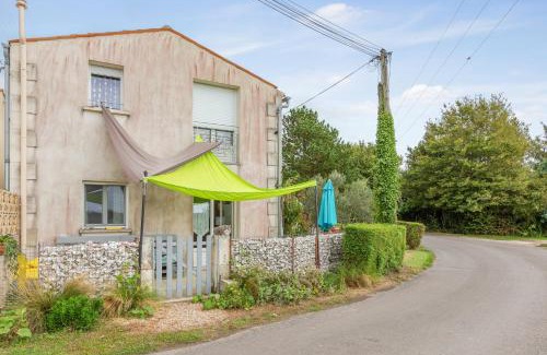 Mortagne-sur-Gironde Apartment | Appartement accueillant à Mortagne-sur-Gironde, 45 m², terrasse