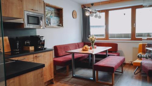 Irdning-Donnersbachtal Apartment | Appartement Alpenrauschen