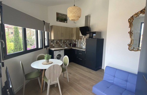 Villemolaque Apartment | Appartement Atypique Avec Piscine Dans Maison de Maître