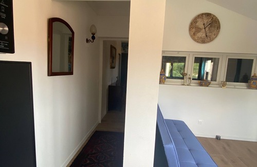 Villemolaque Apartment | Appartement Atypique Avec Piscine Dans Maison de Maître