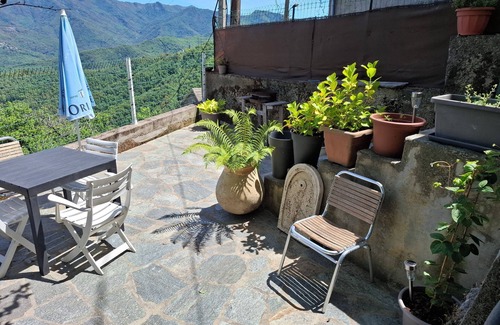 Campana House | Appartement au Pied du San Petrone, en Plein Cœur de la Castagniccia